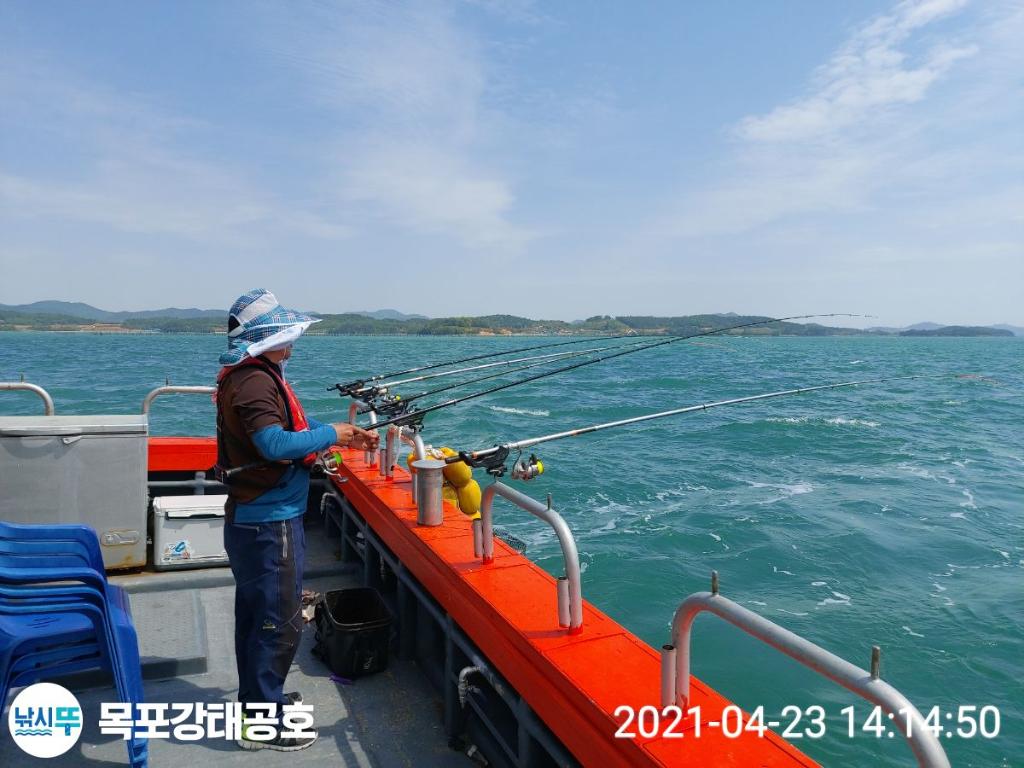 F1275730GY.jpg
