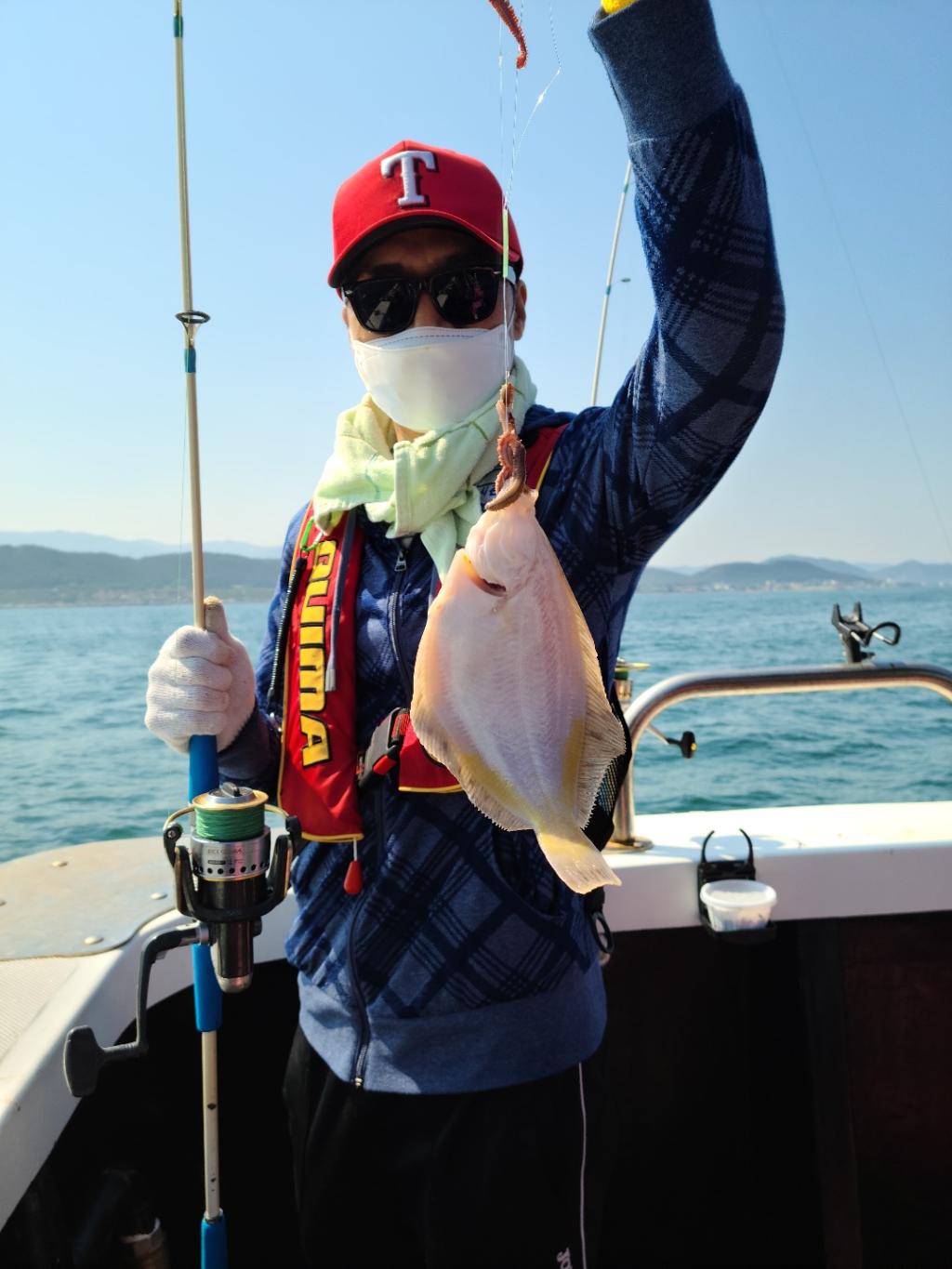F1298937CN.jpg