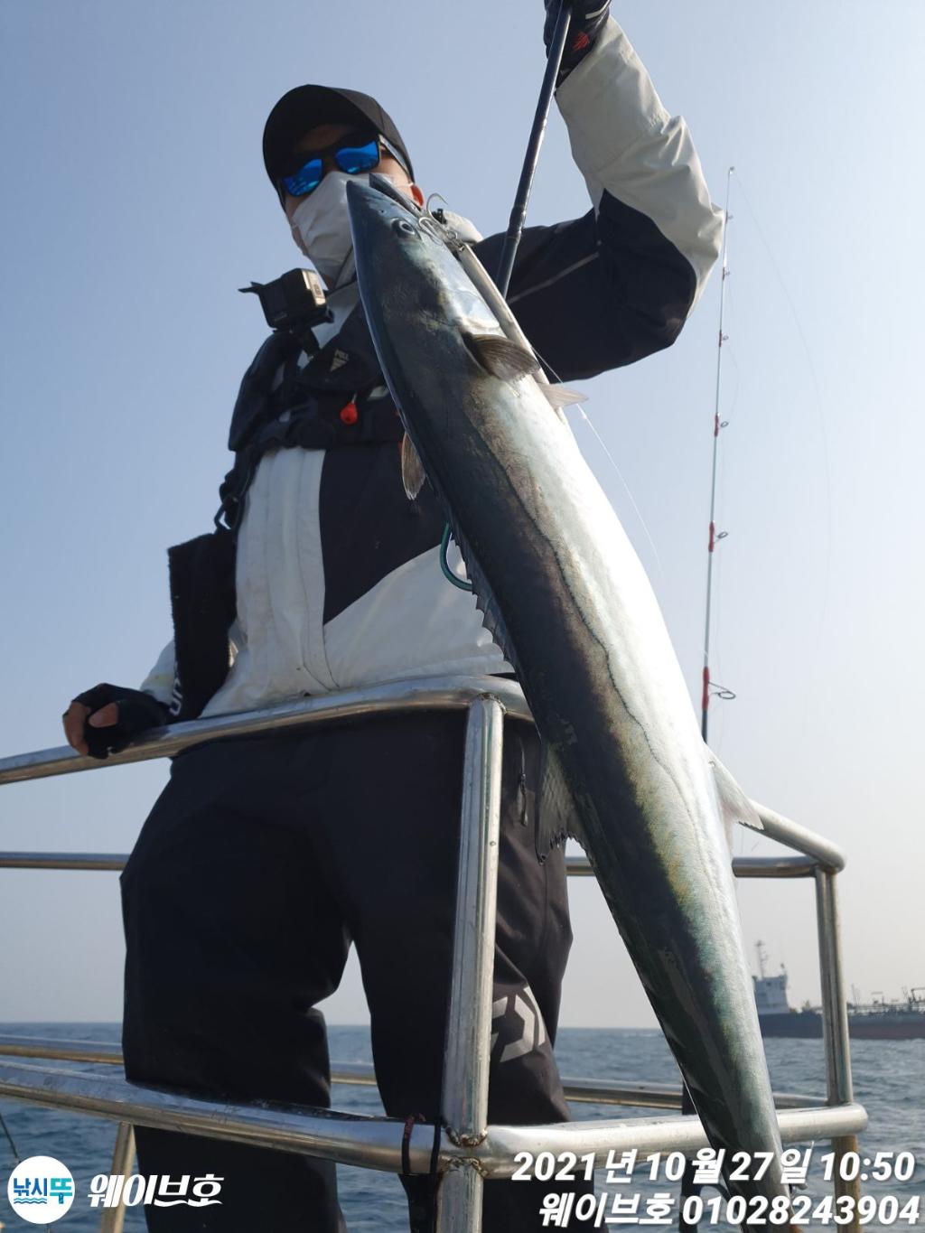 F1513711JP.jpg