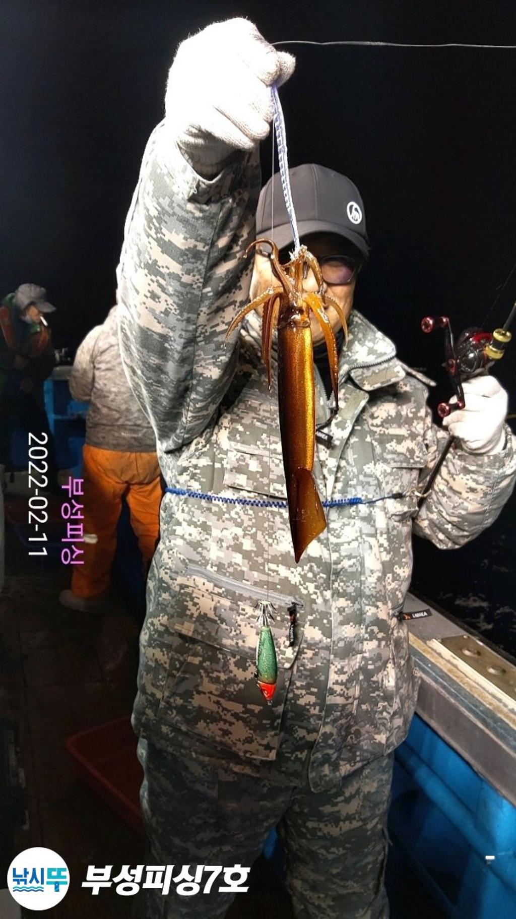 F1610436IG.jpg