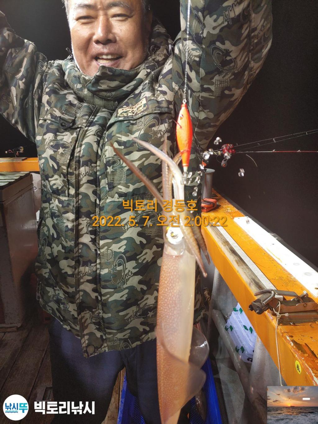 F1670623BH.jpg