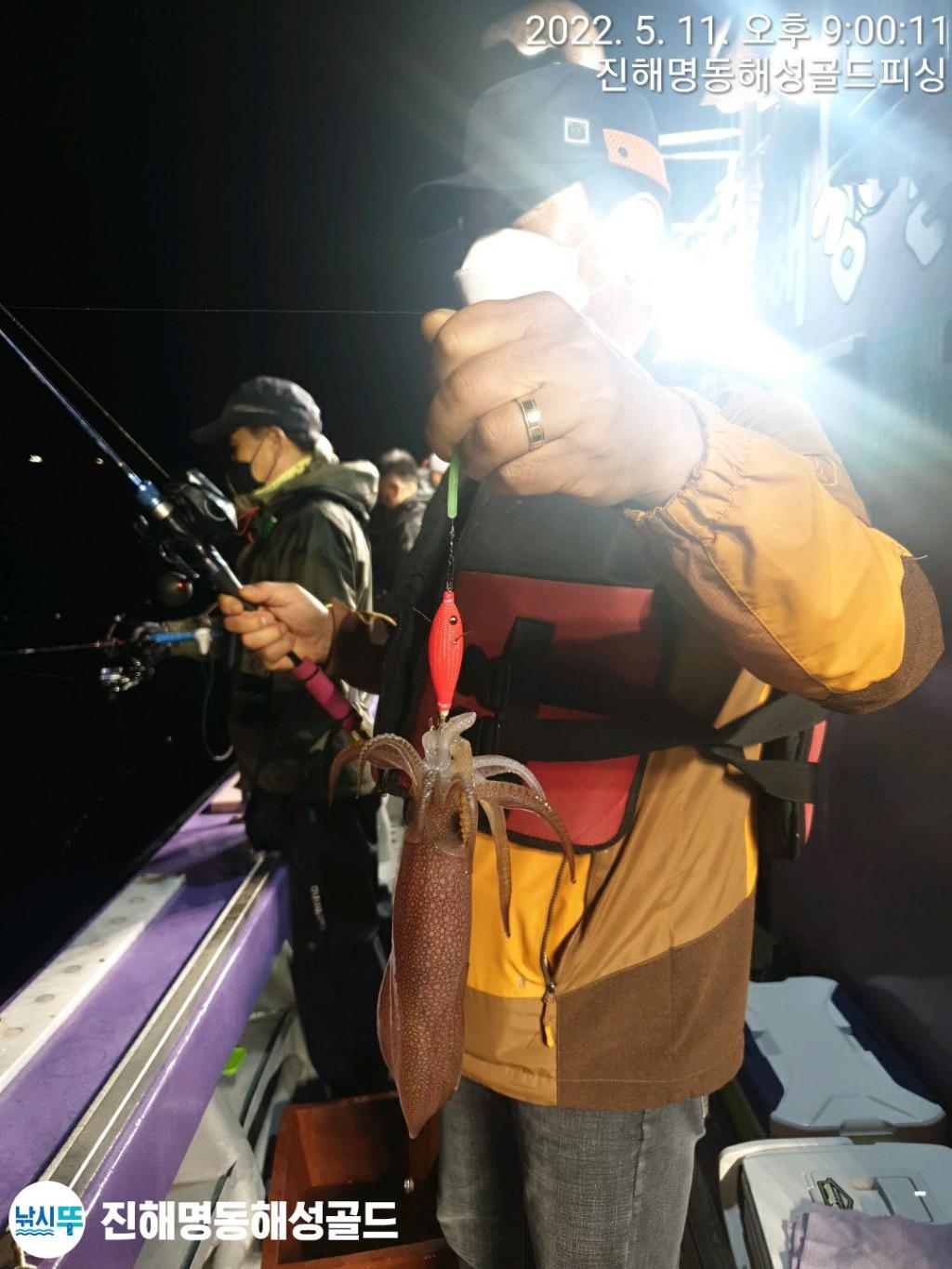 F167536979.jpg