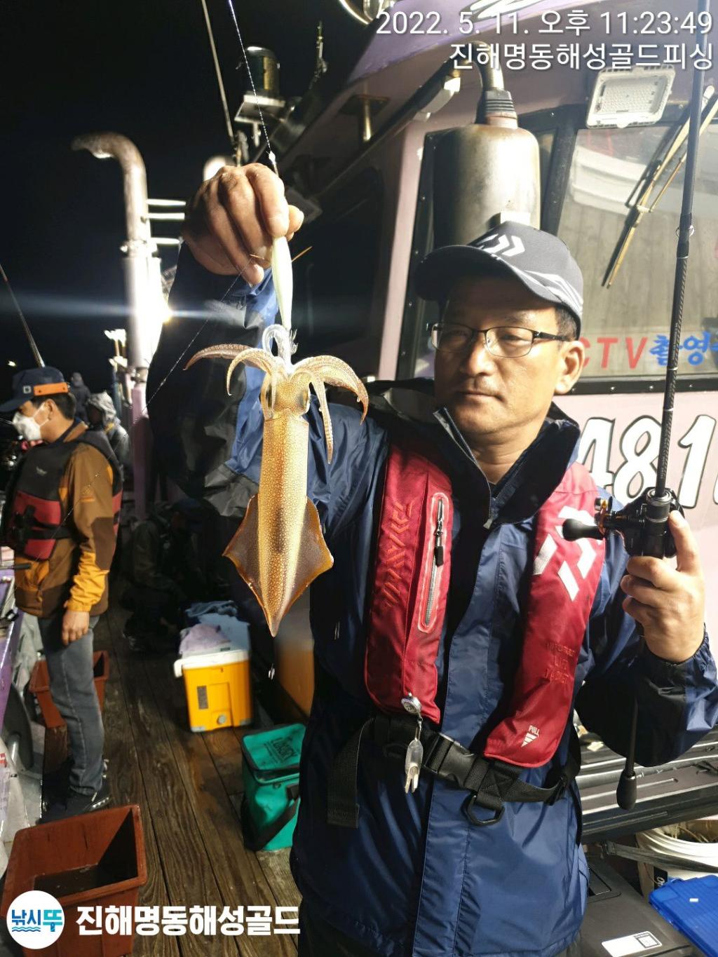 F1675373BZ.jpg