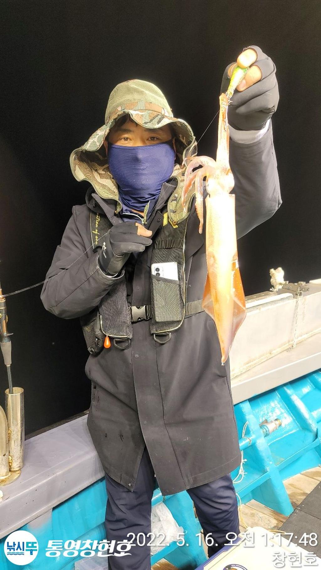 F16780884O.jpg