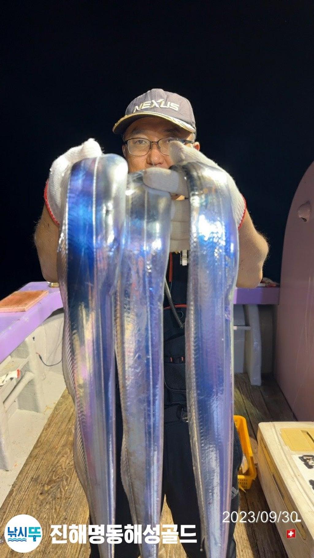 F2202979U7.jpg