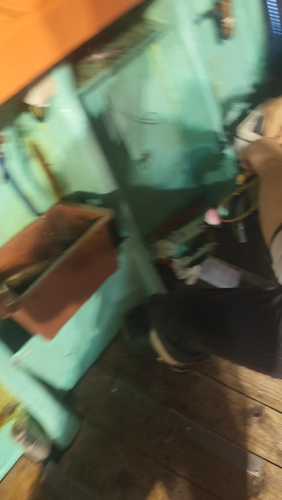 F2477826H9.jpg