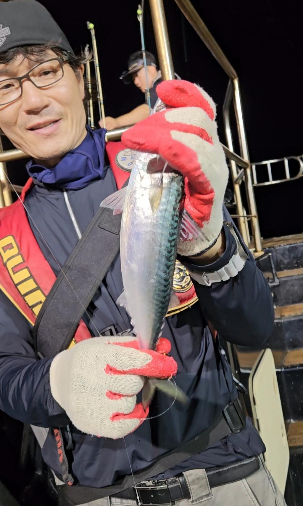 F24785203U.jpg