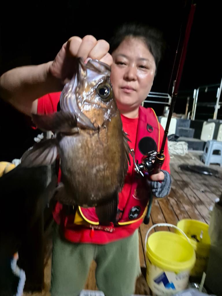 F2479613AL.jpg