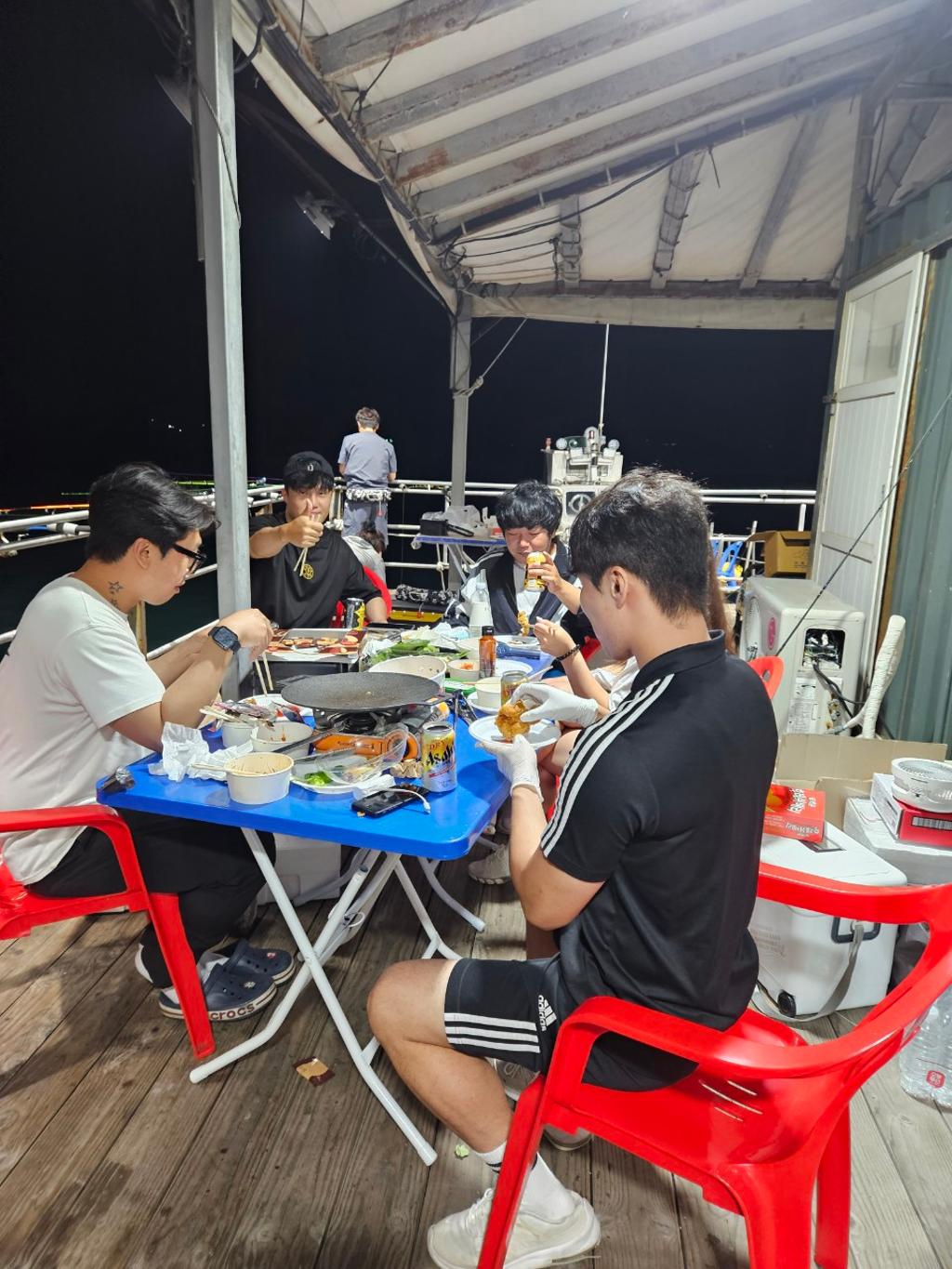 F2487048L2.jpg