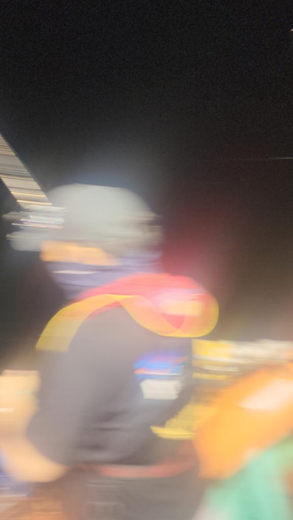 F2489723BE.jpg