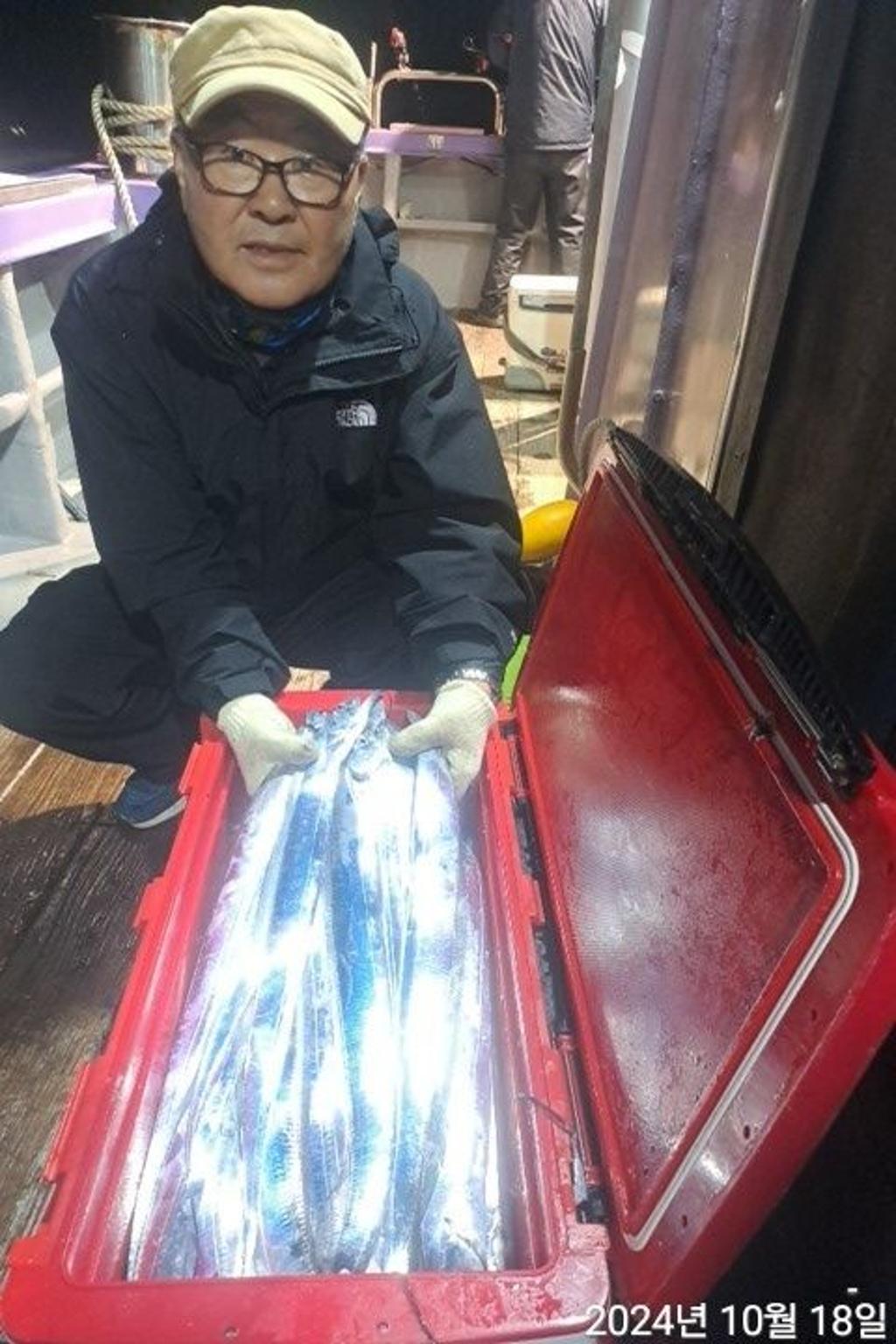 F2541714LQ.jpg