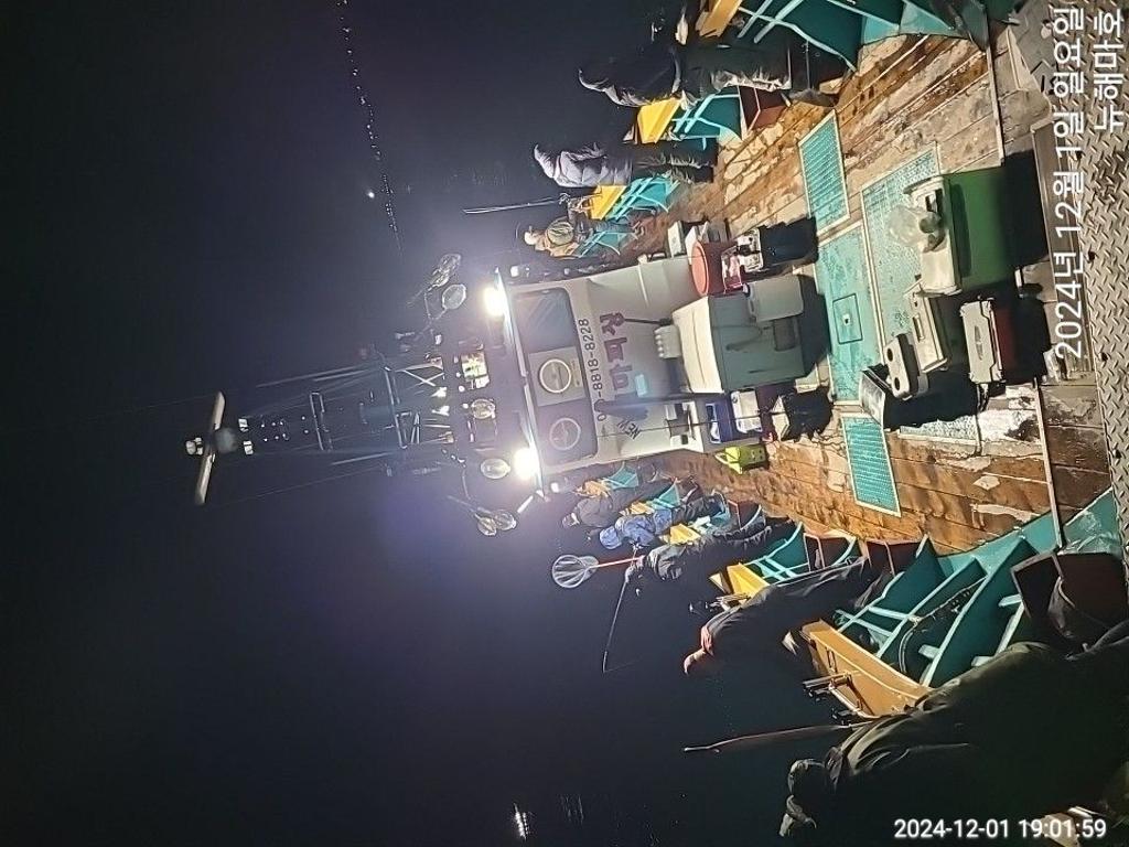 F25860064L.jpg