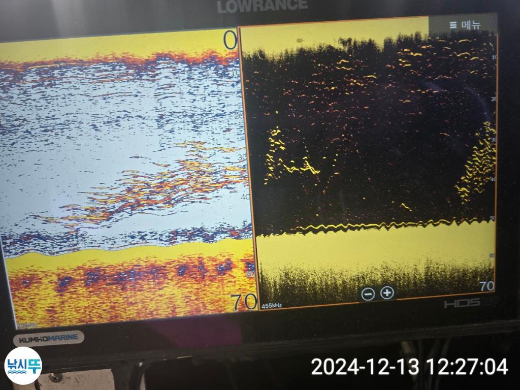 F2597227IY.jpg