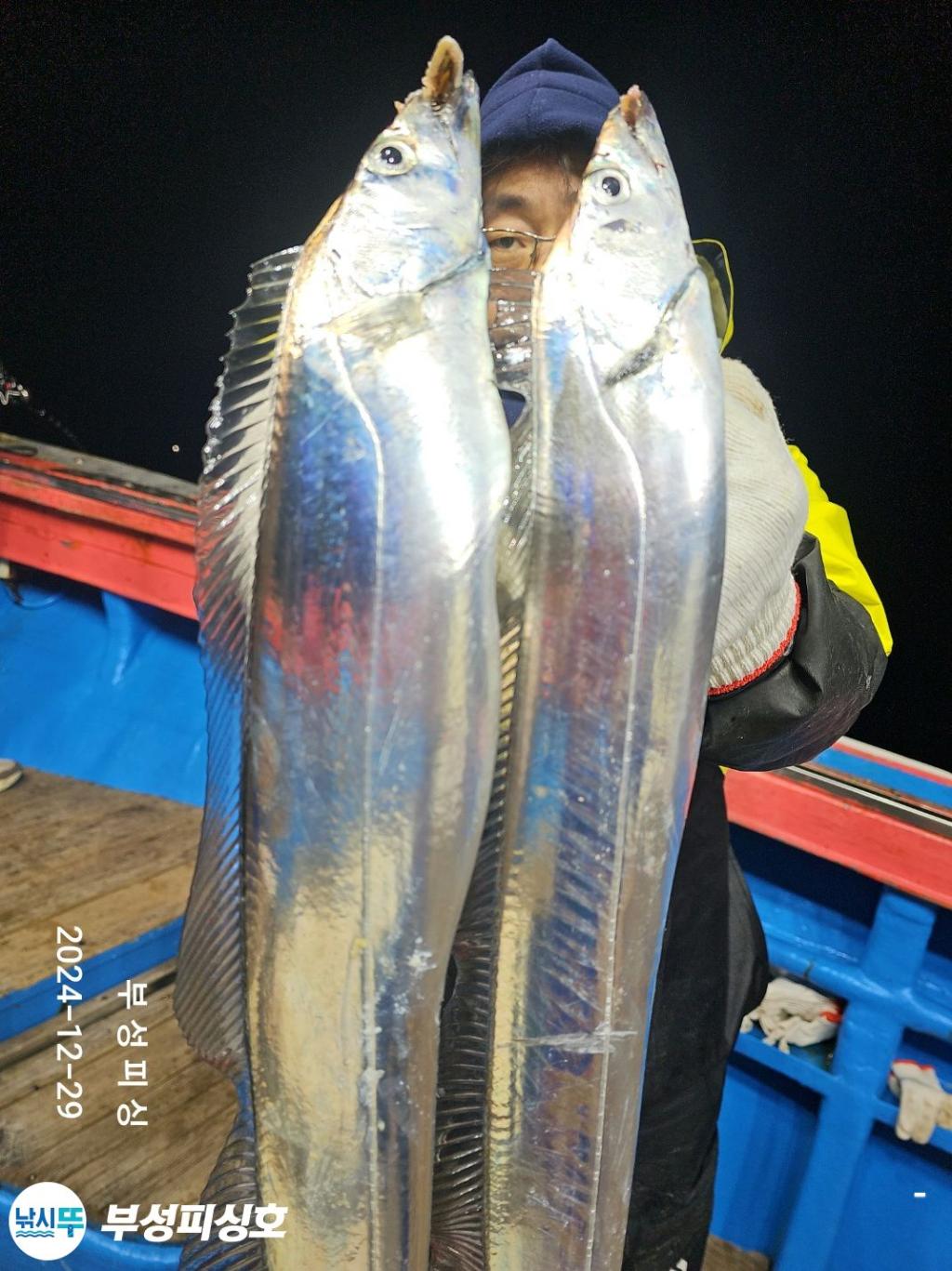 F2605161TY.jpg