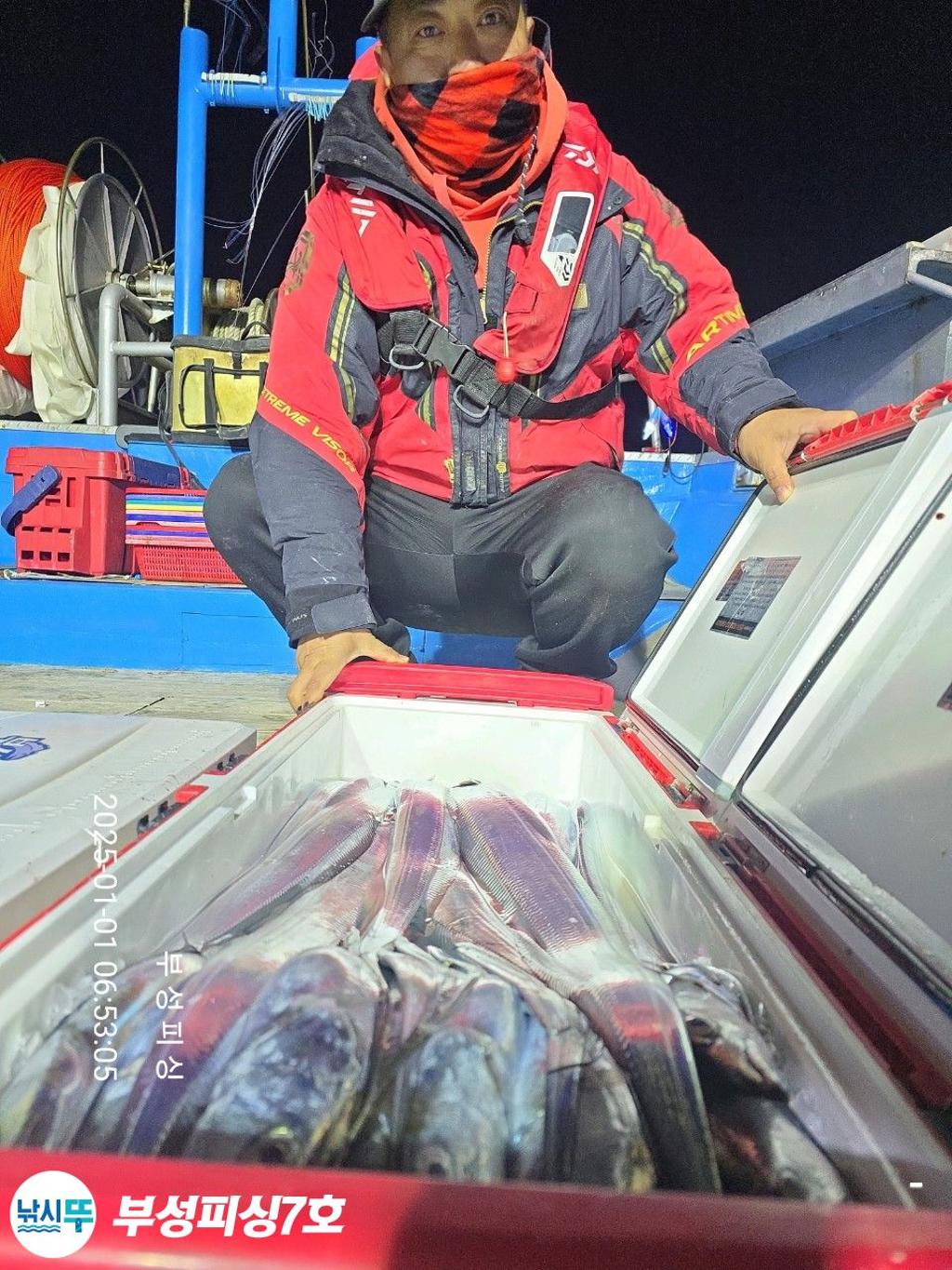 F2606926NQ.jpg