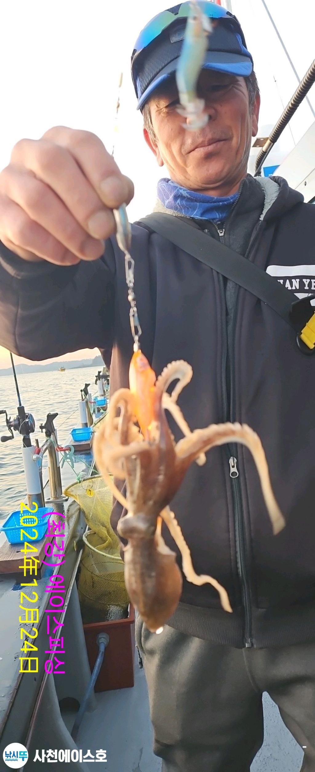 F26091135F.jpg