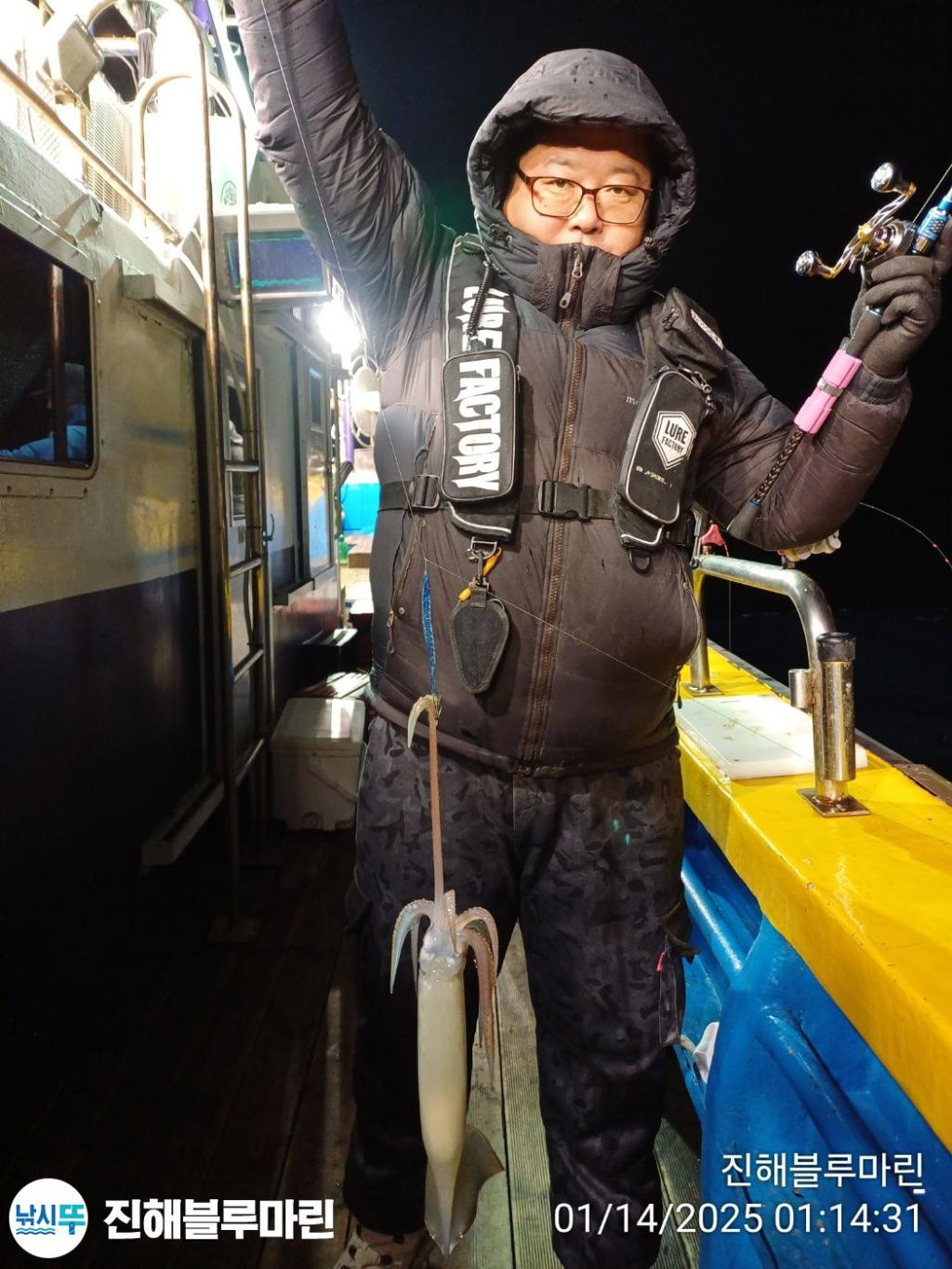 F2615057KE.jpg