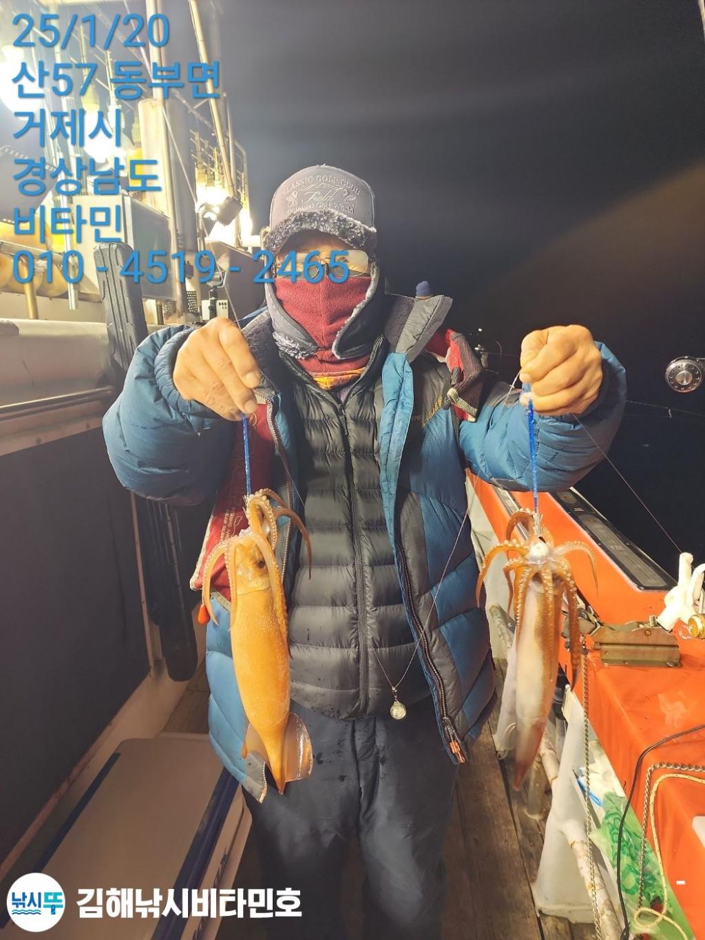 F2618540MR.jpg