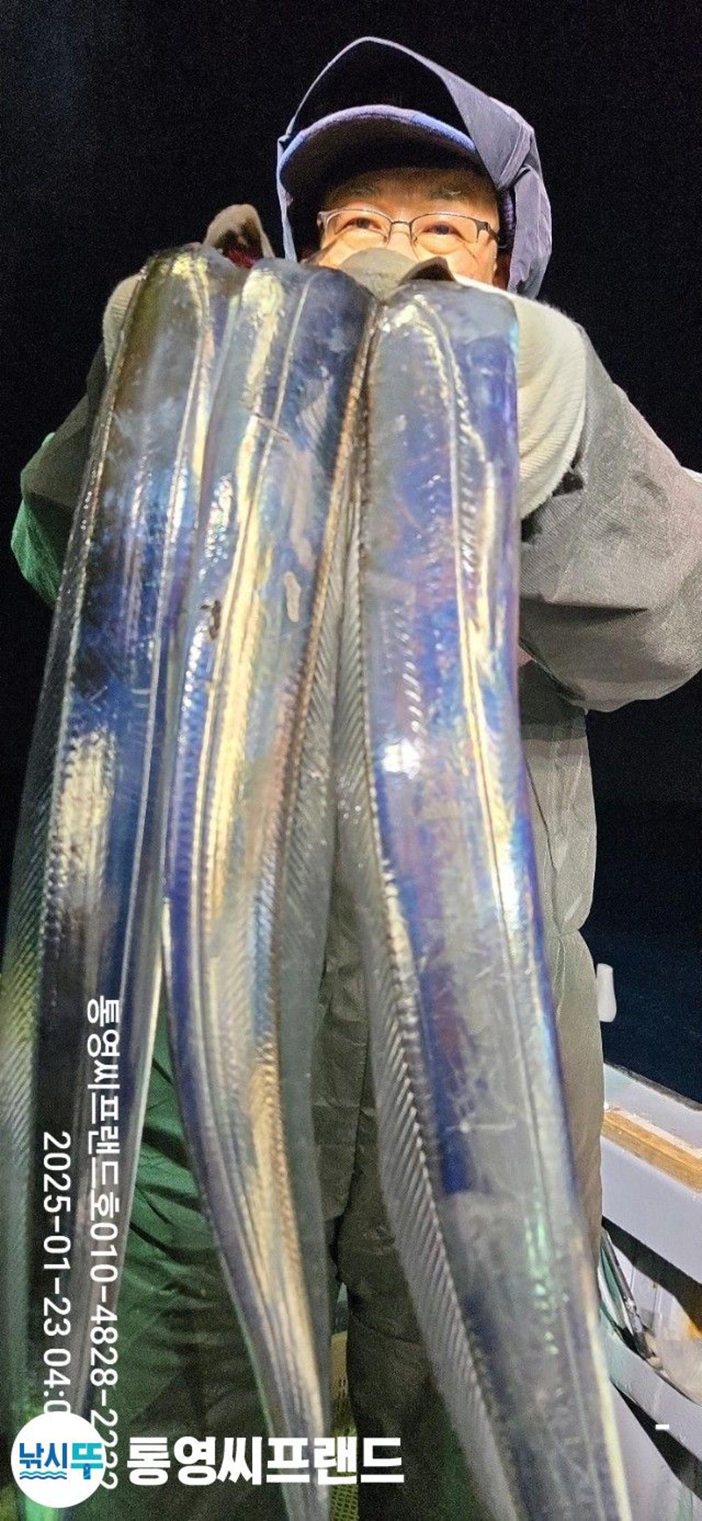F2622465CL.jpg