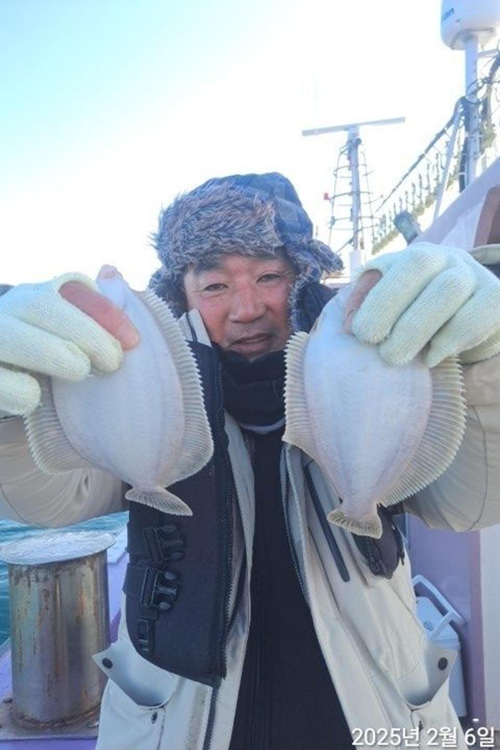 F2624939DE.jpg