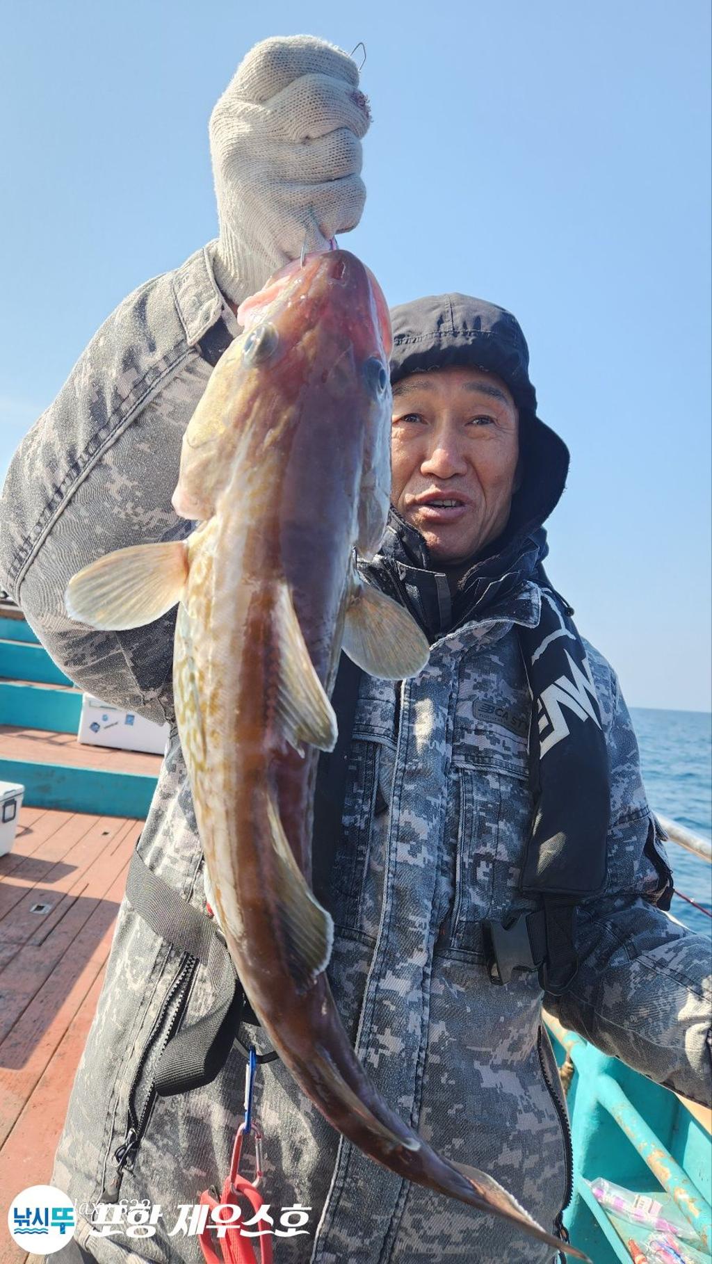 F264221366.jpg