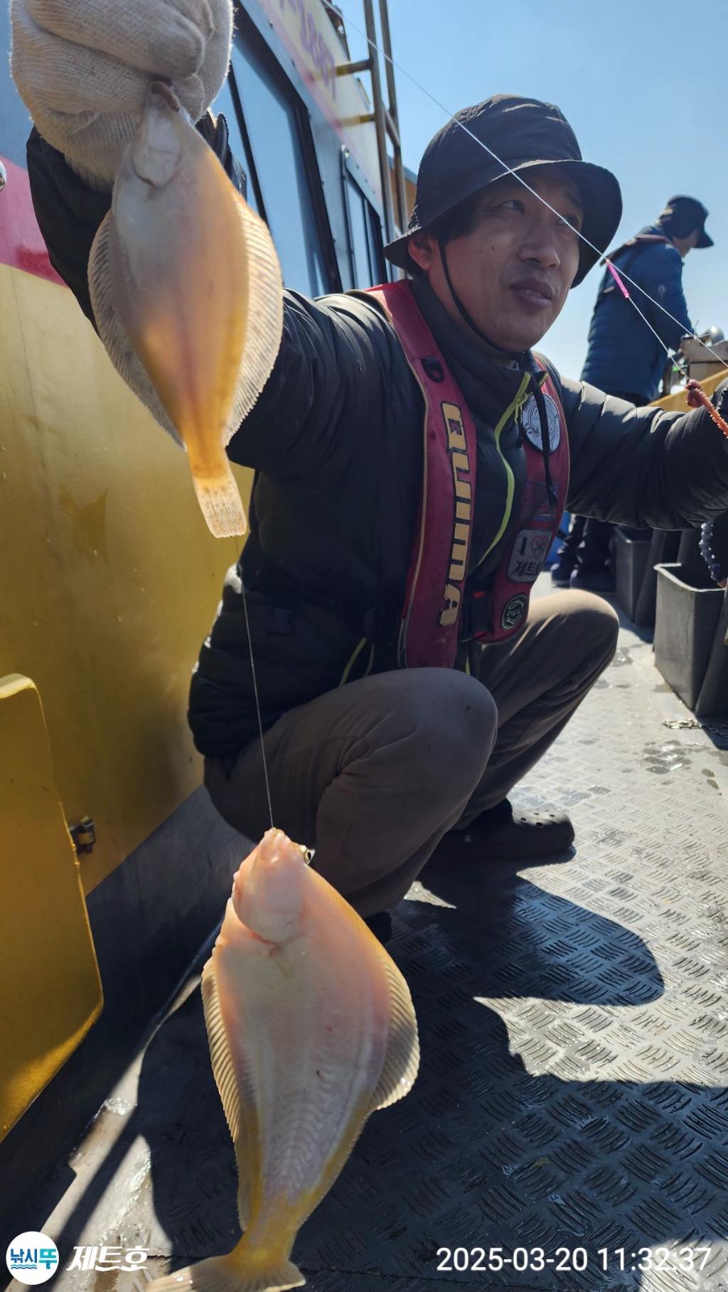 F2642878XY.jpg
