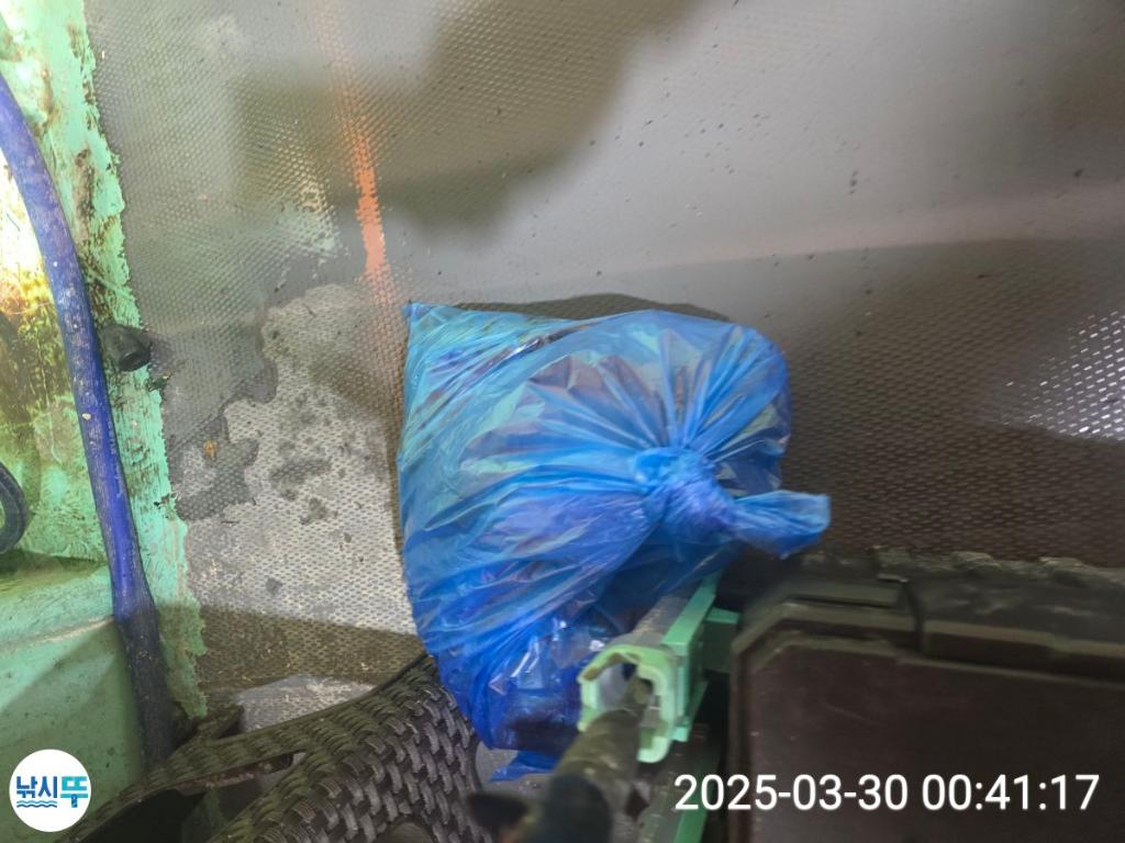 F2648622AR.jpg