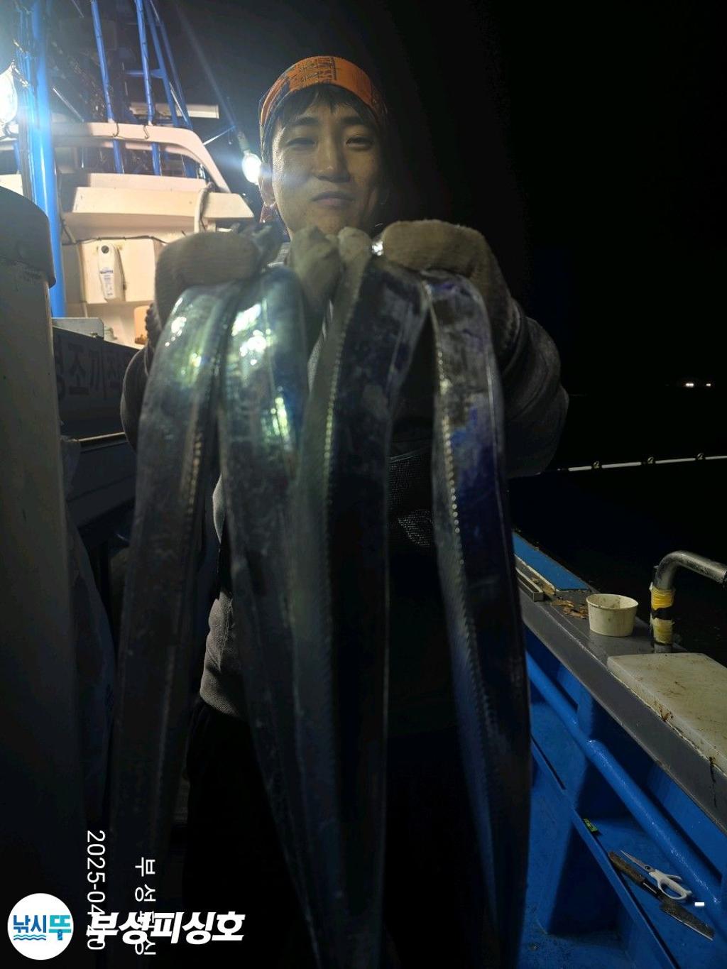 F266123718.jpg