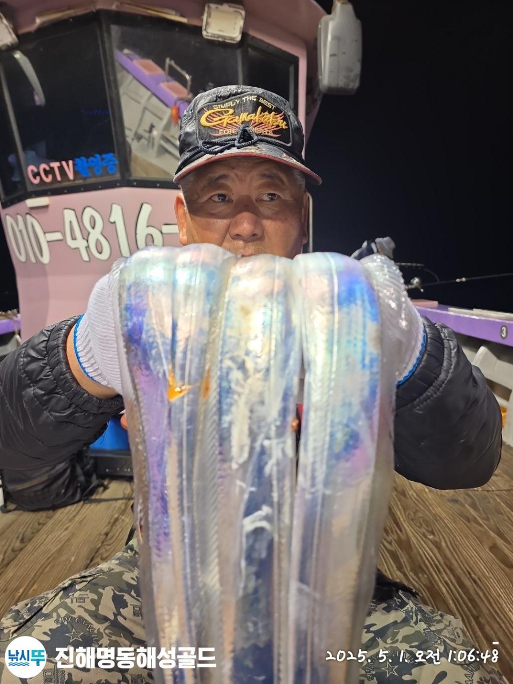 F2668155Y0.jpg