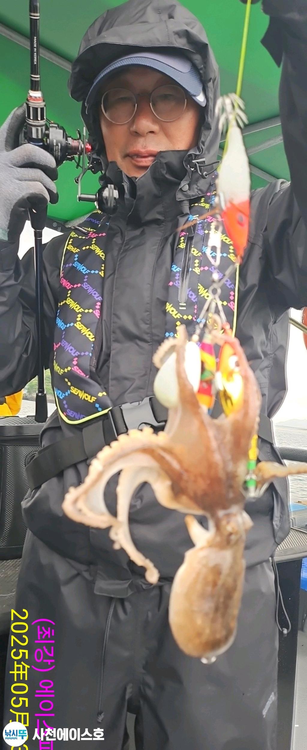 F266955118.jpg