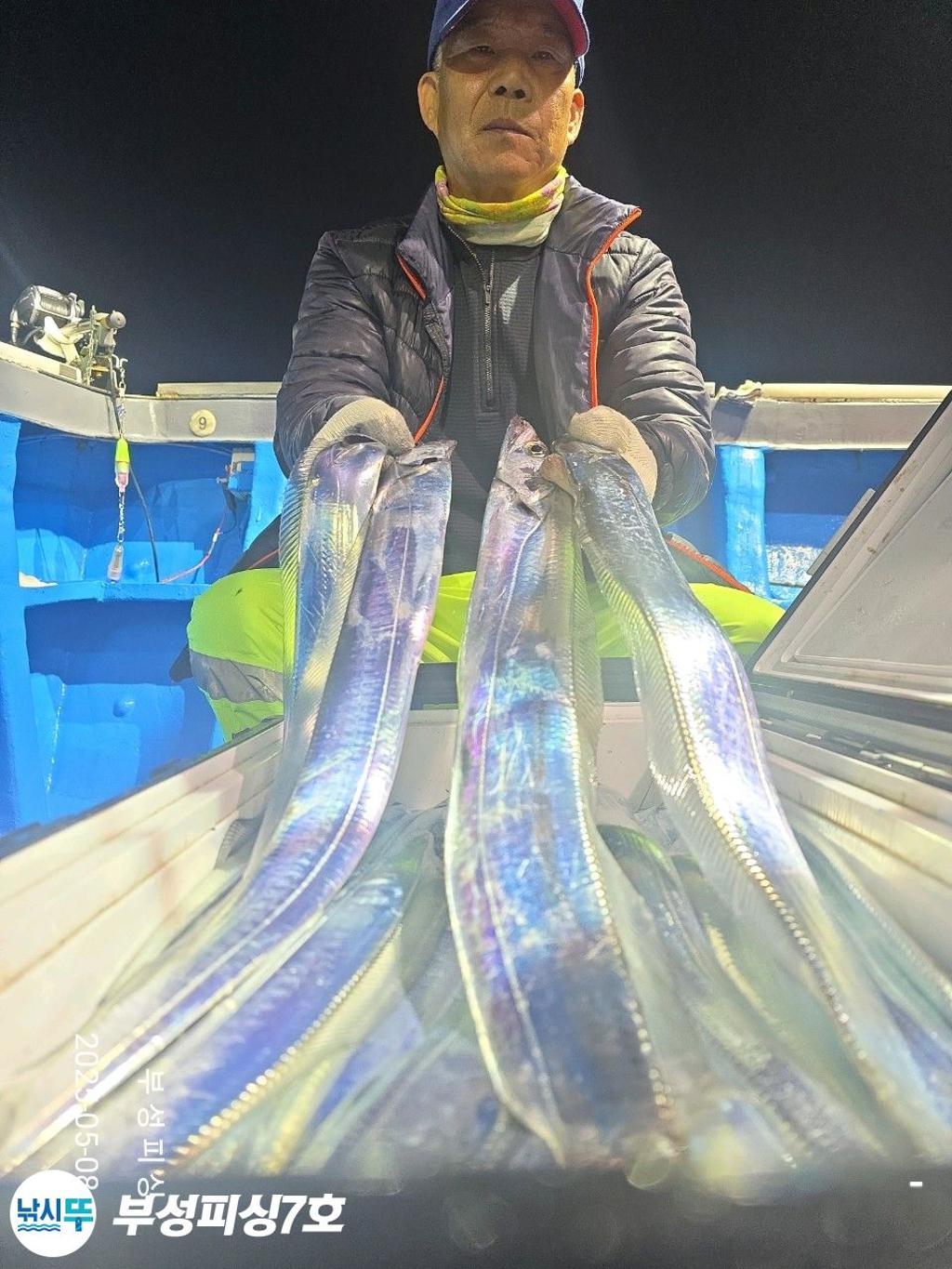 F26729666O.jpg