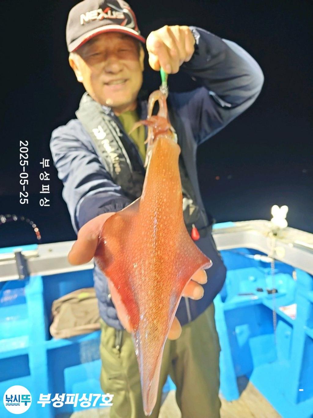 F2682704NX.jpg