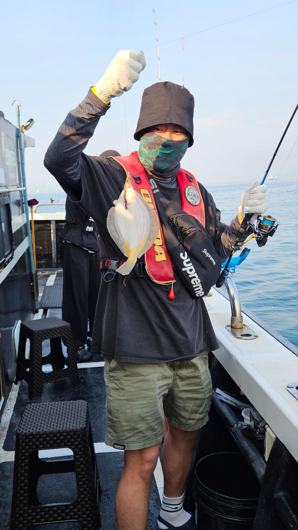 F2685978K0.jpg