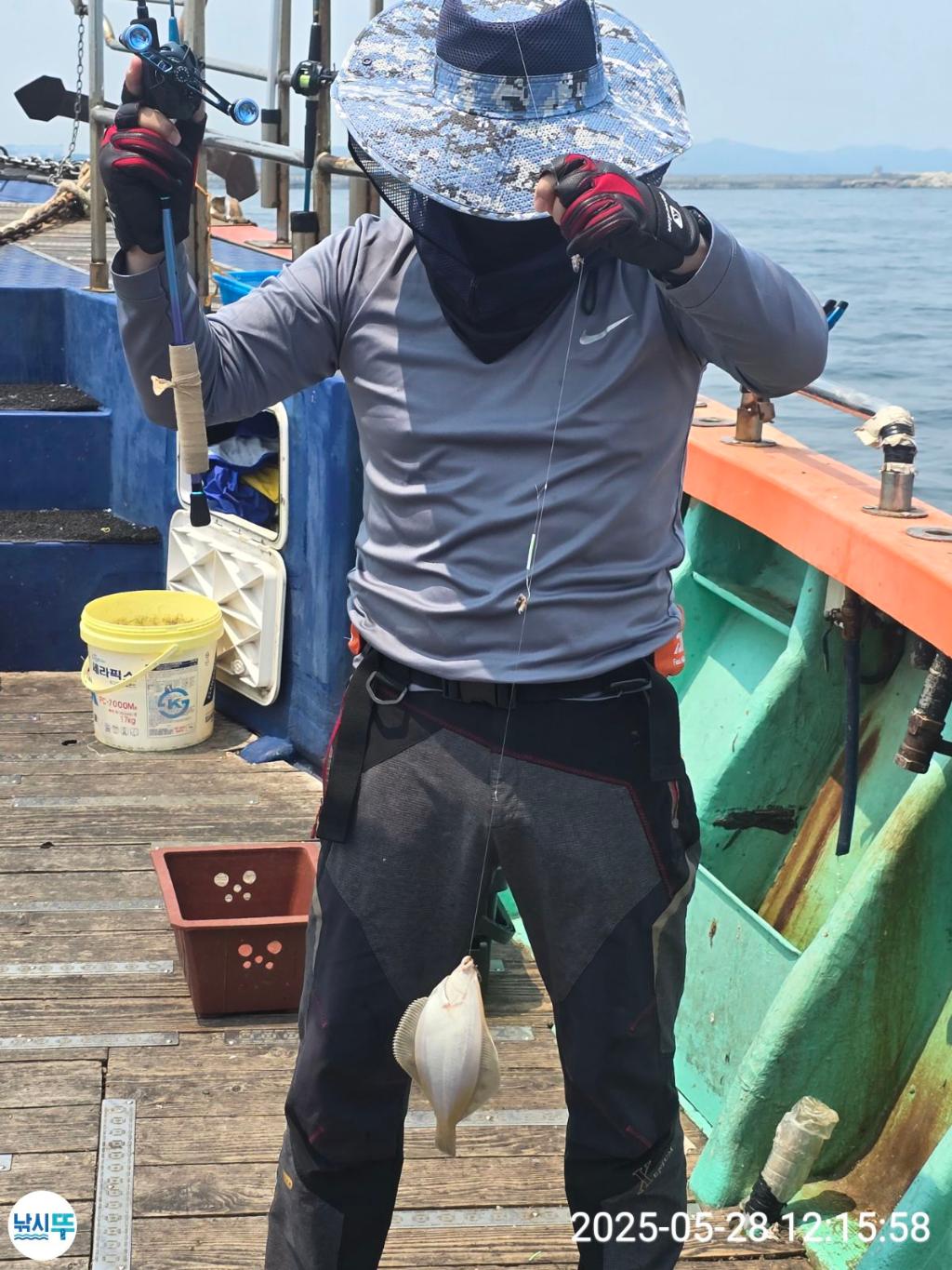 F2686606PA.jpg