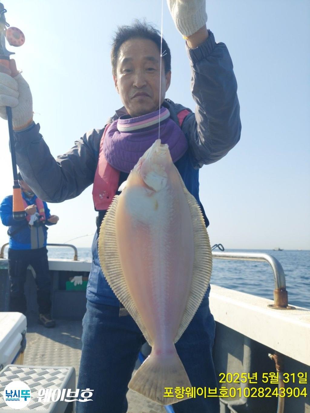 F26870725E.jpg