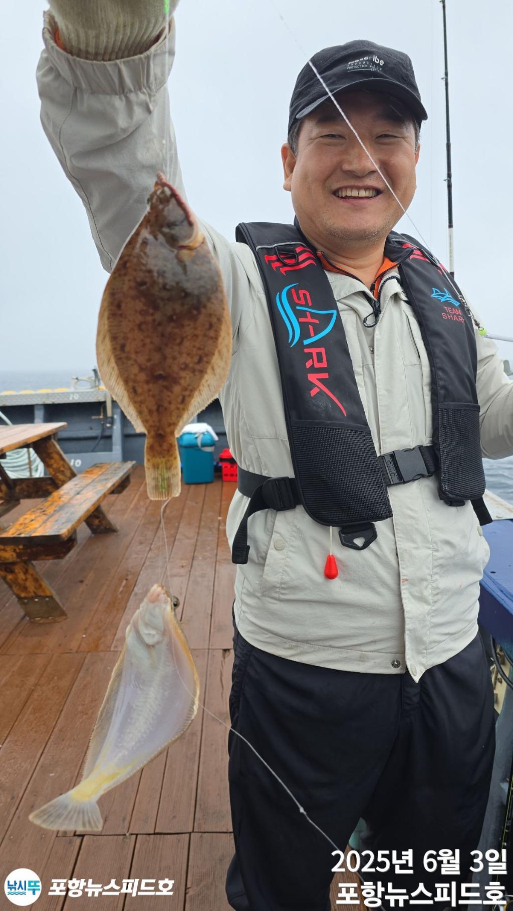F2690131LB.jpg