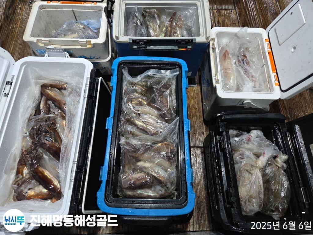 F2692718BD.jpg