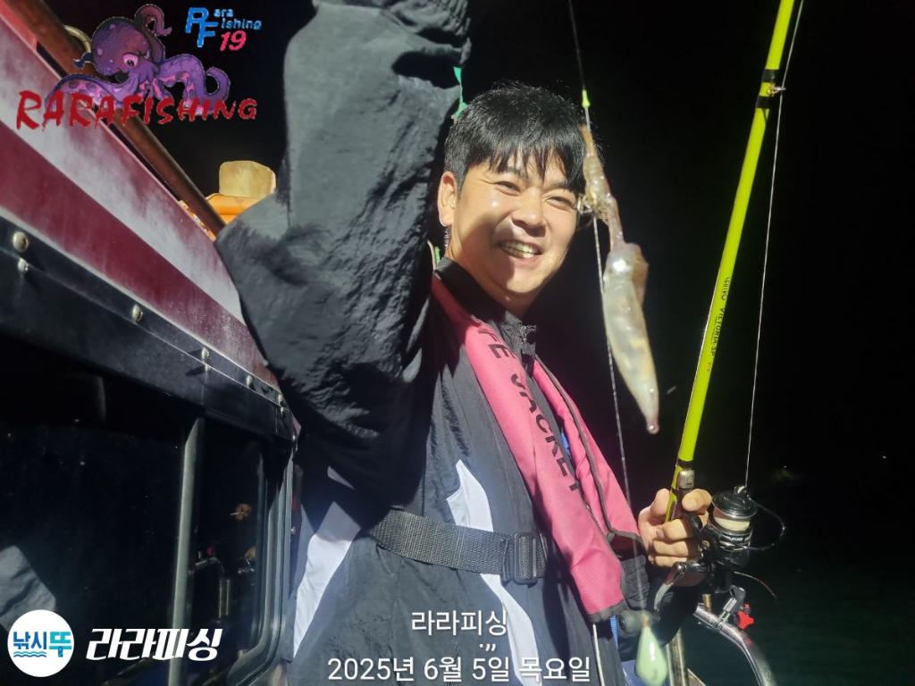 F2692902HJ.jpg