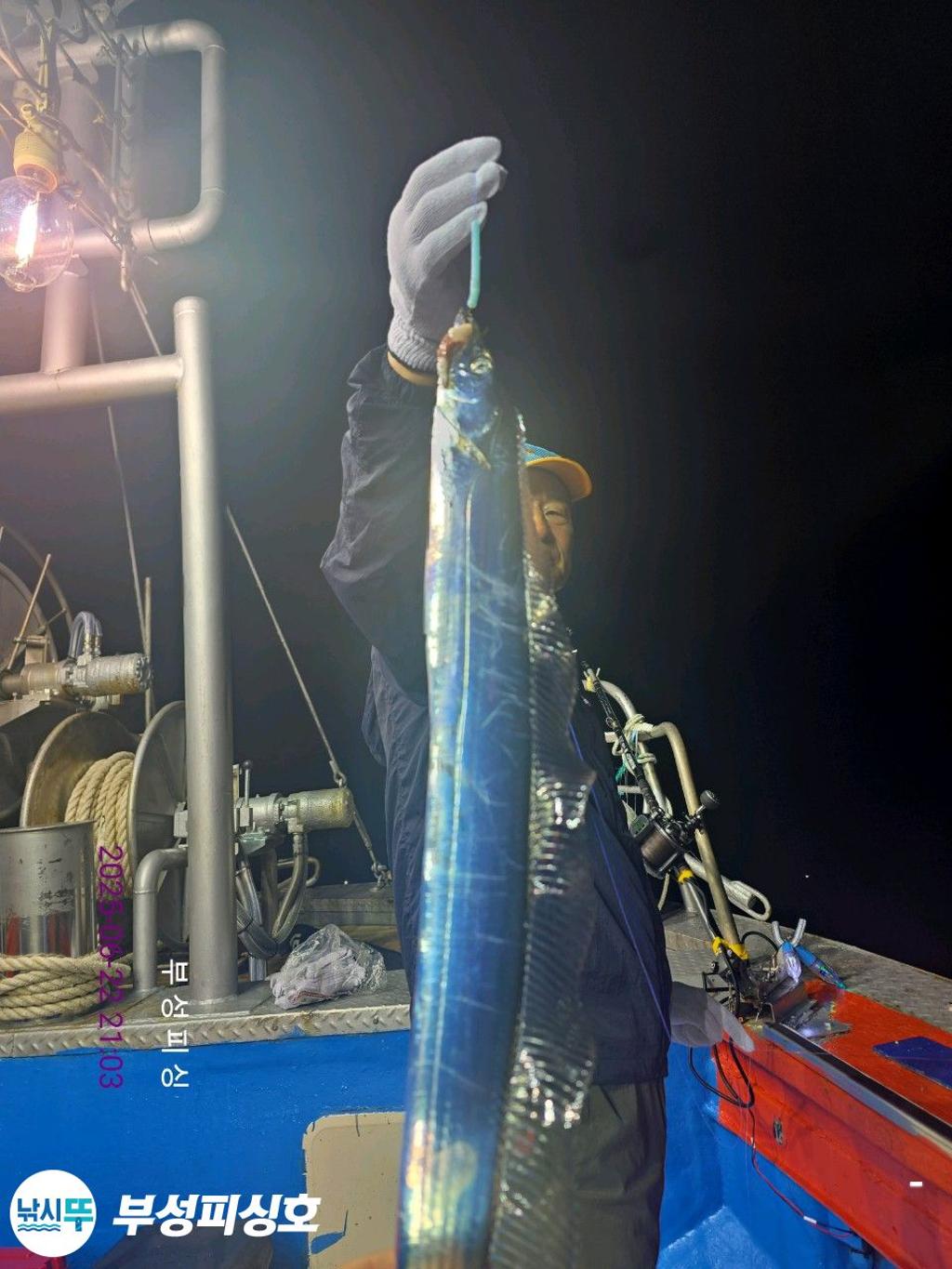 F2706250R1.jpg