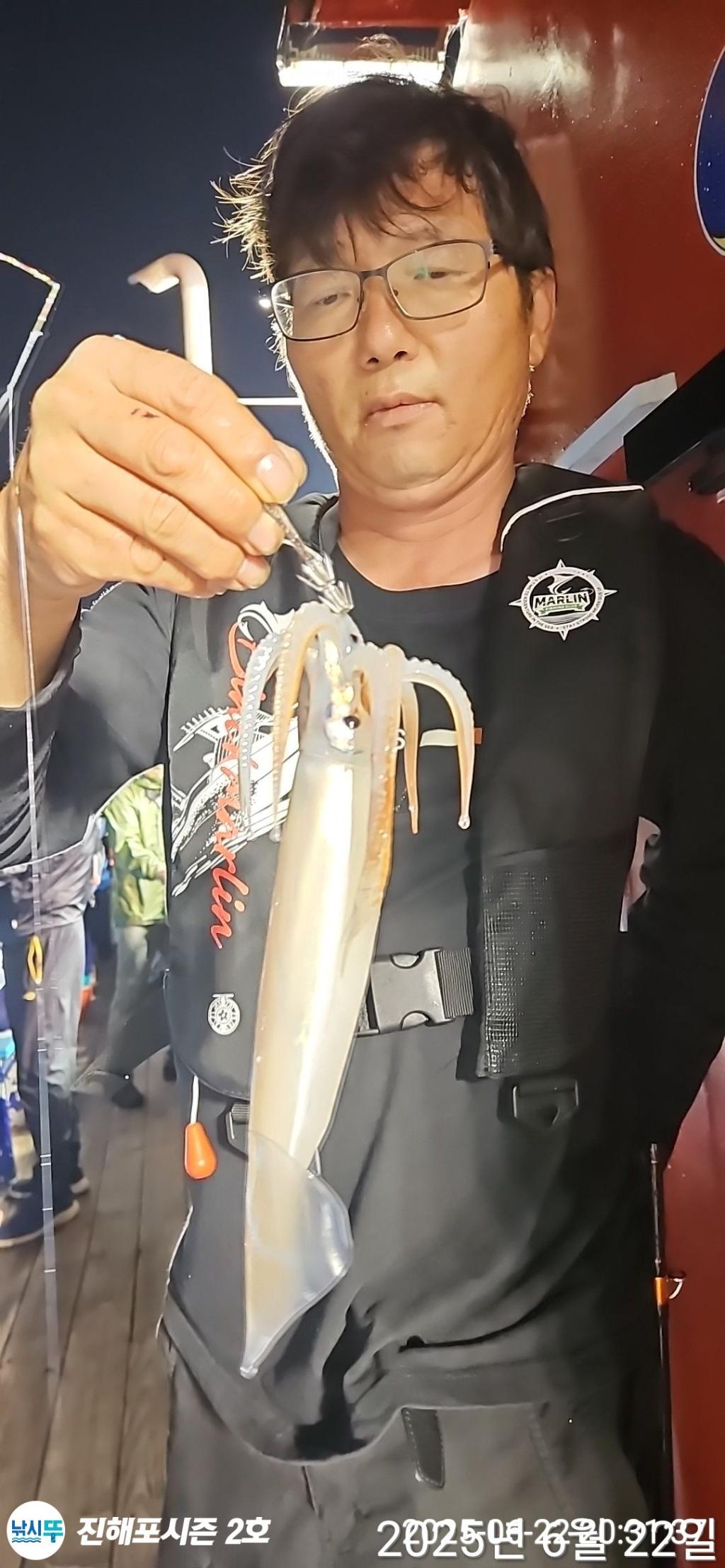 낚시뚜,오징어,한치,진해행암항,진해포시즌 2호,낚시뚜10