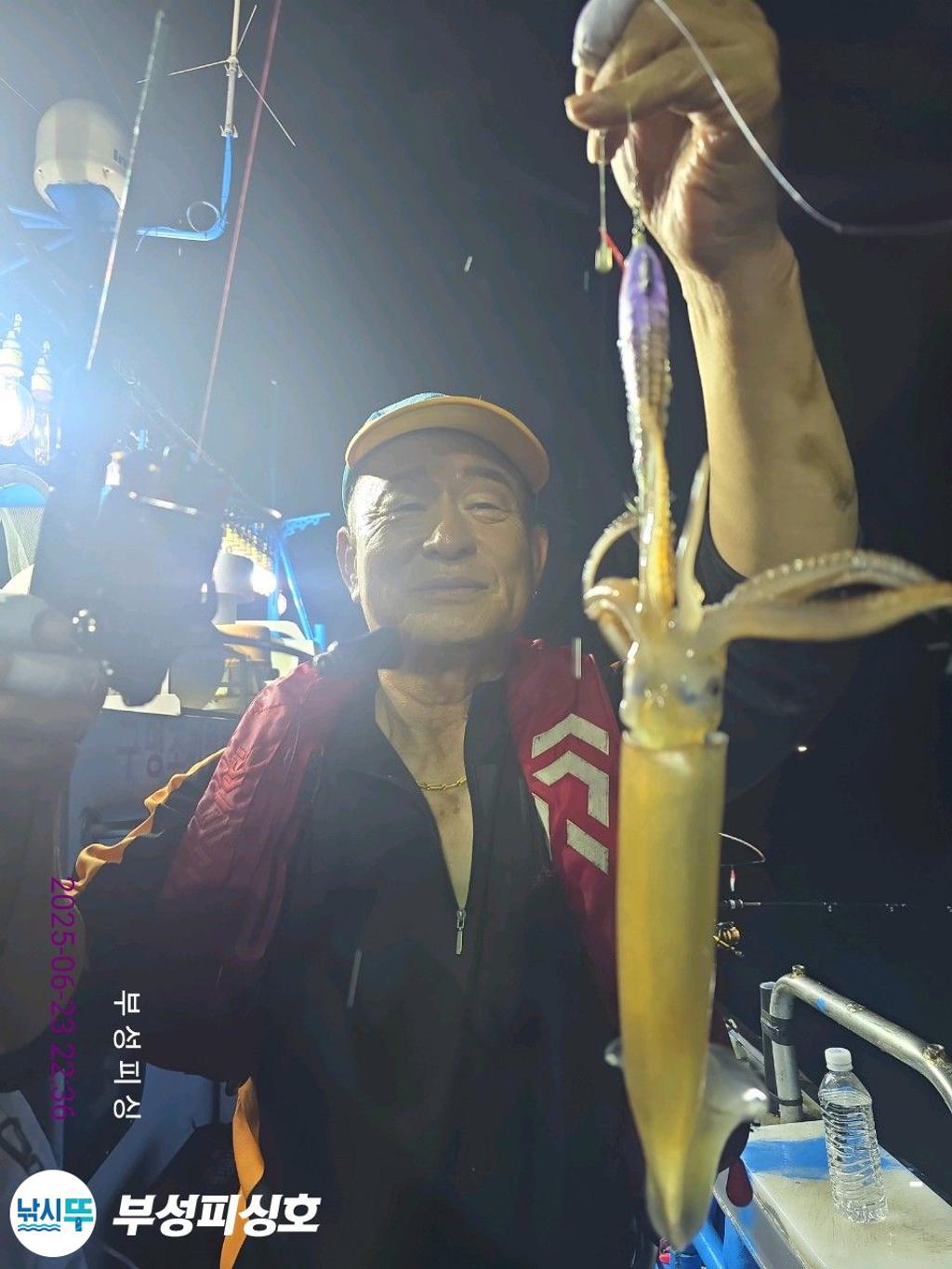 F2707458Q9.jpg