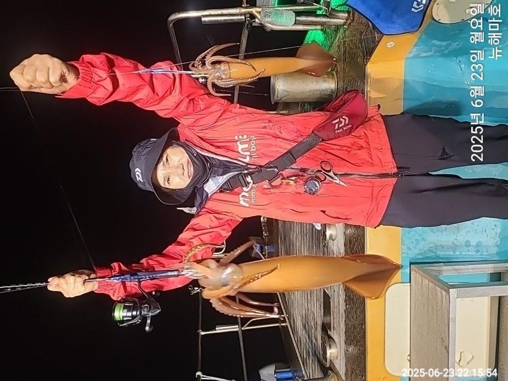 F2708999J0.jpg