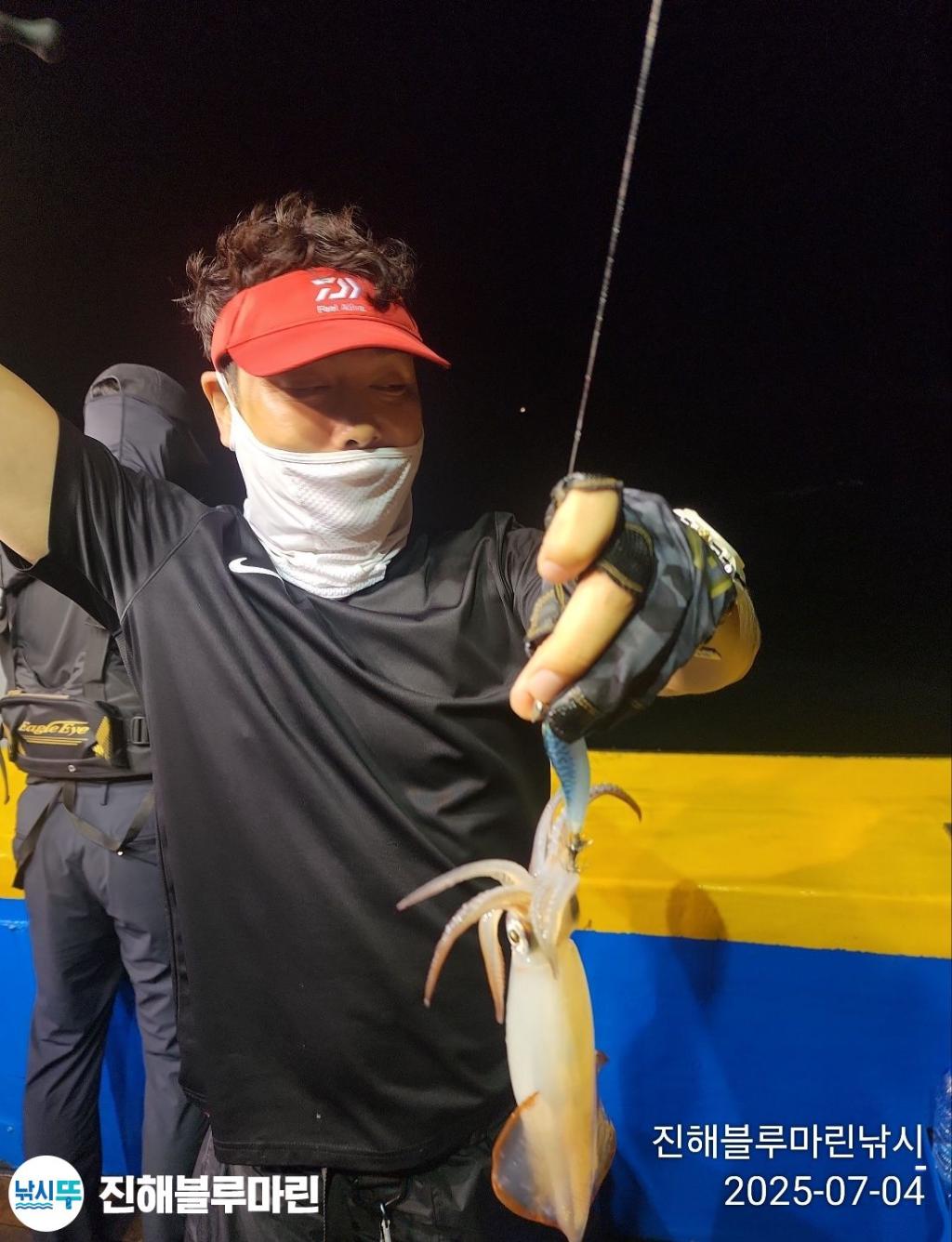 낚시뚜,한치,진해수도항,진해블루마린낚시,낚시뚜17