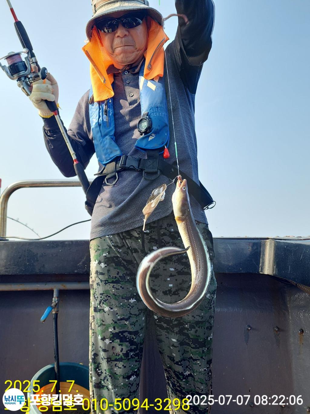 F2722010FV.jpg