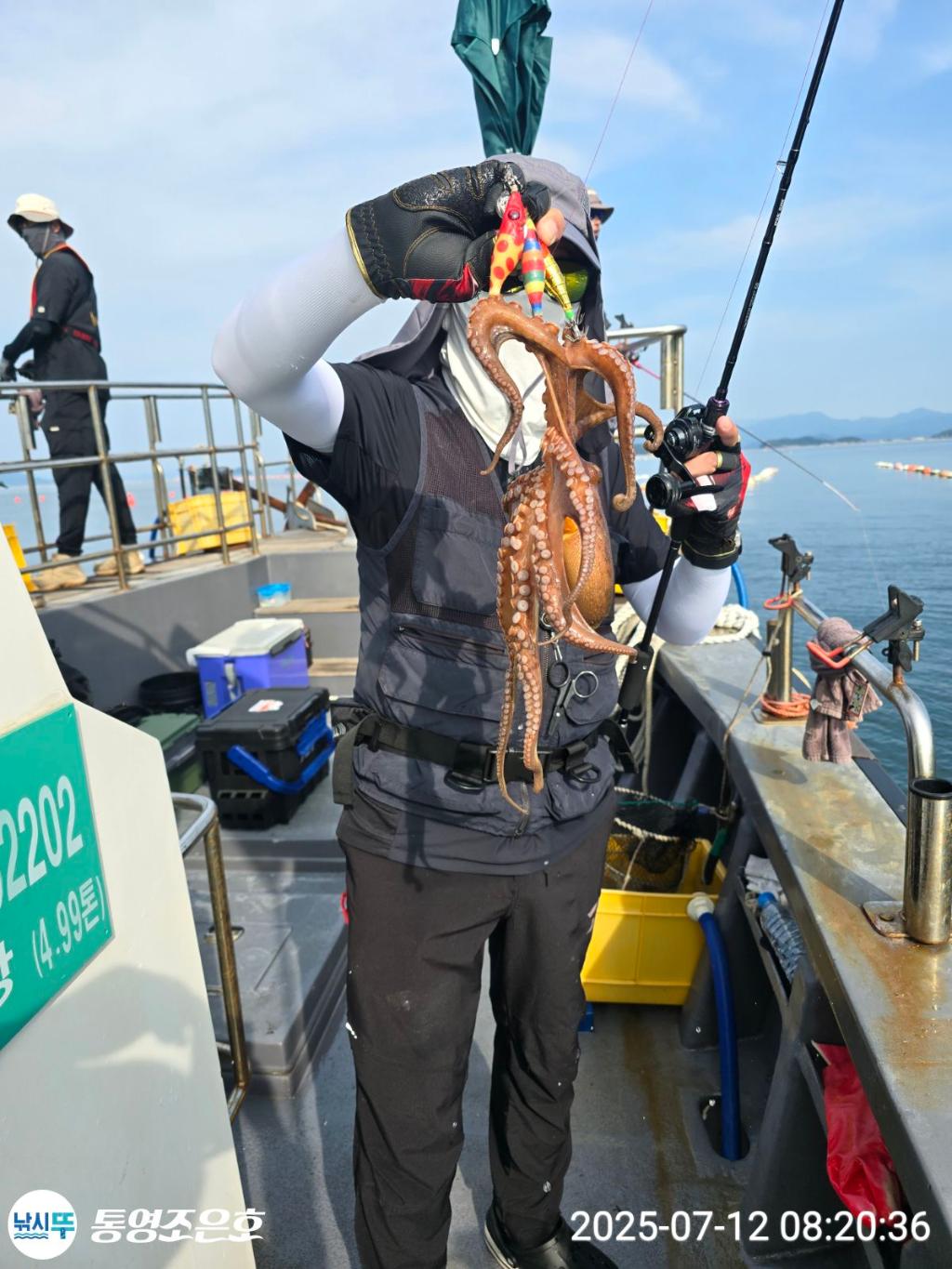 F27252646P.jpg
