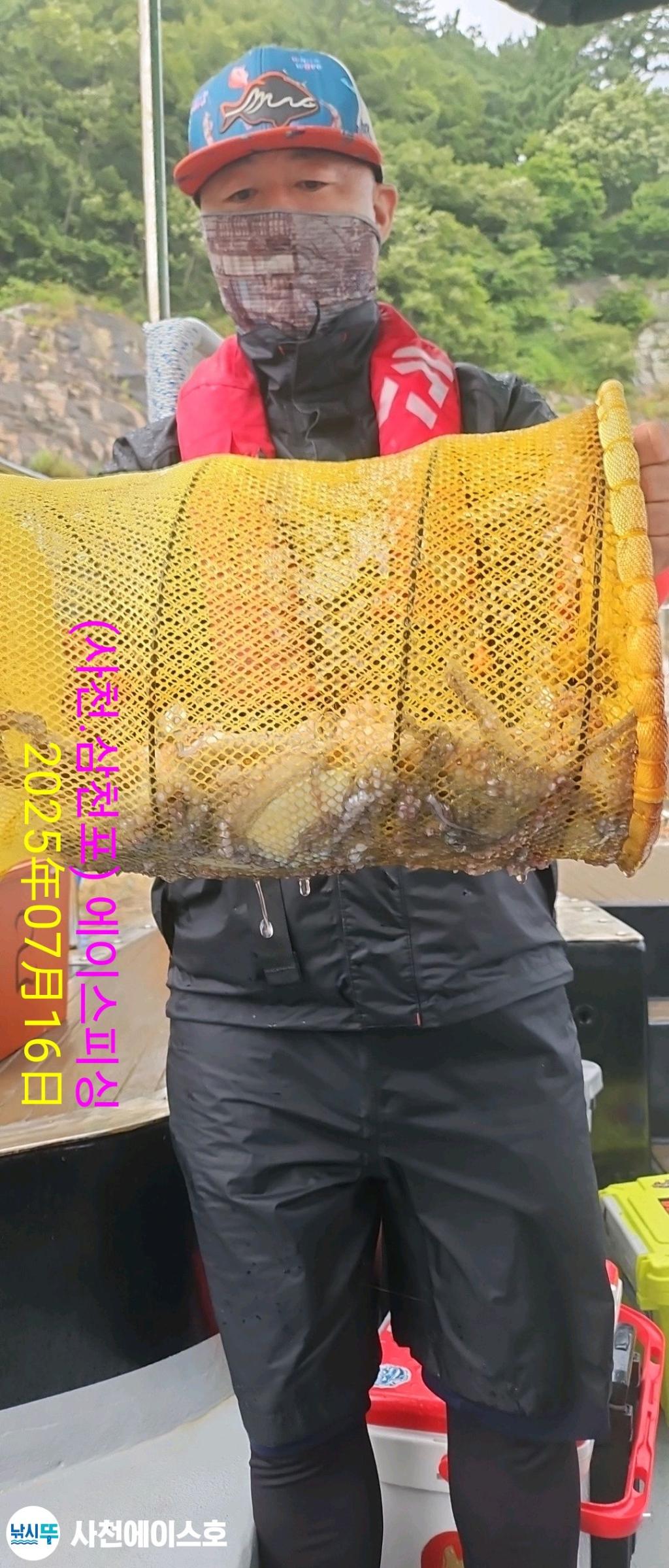 F2726690U0.jpg