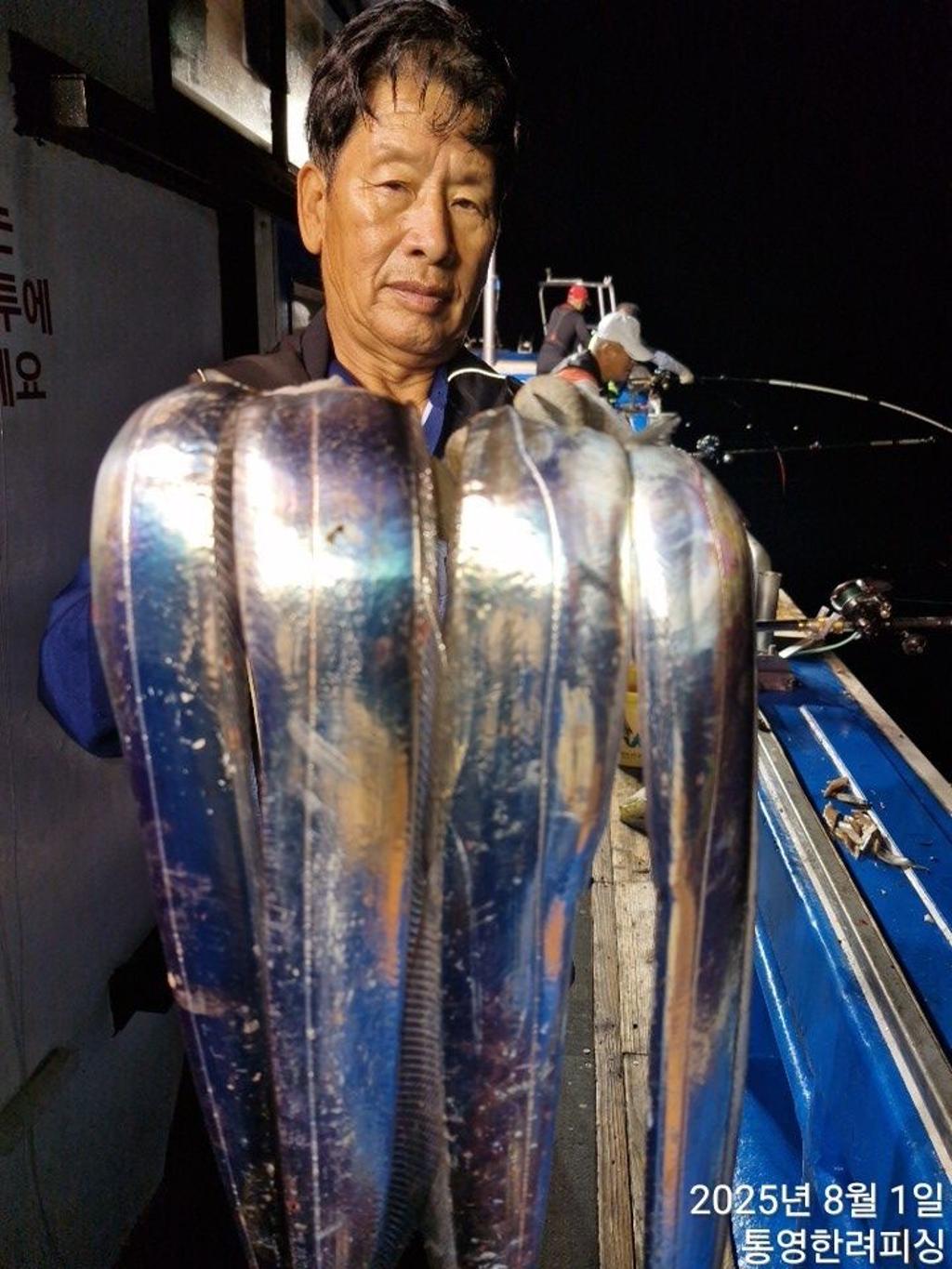 F2736500ZM.jpg