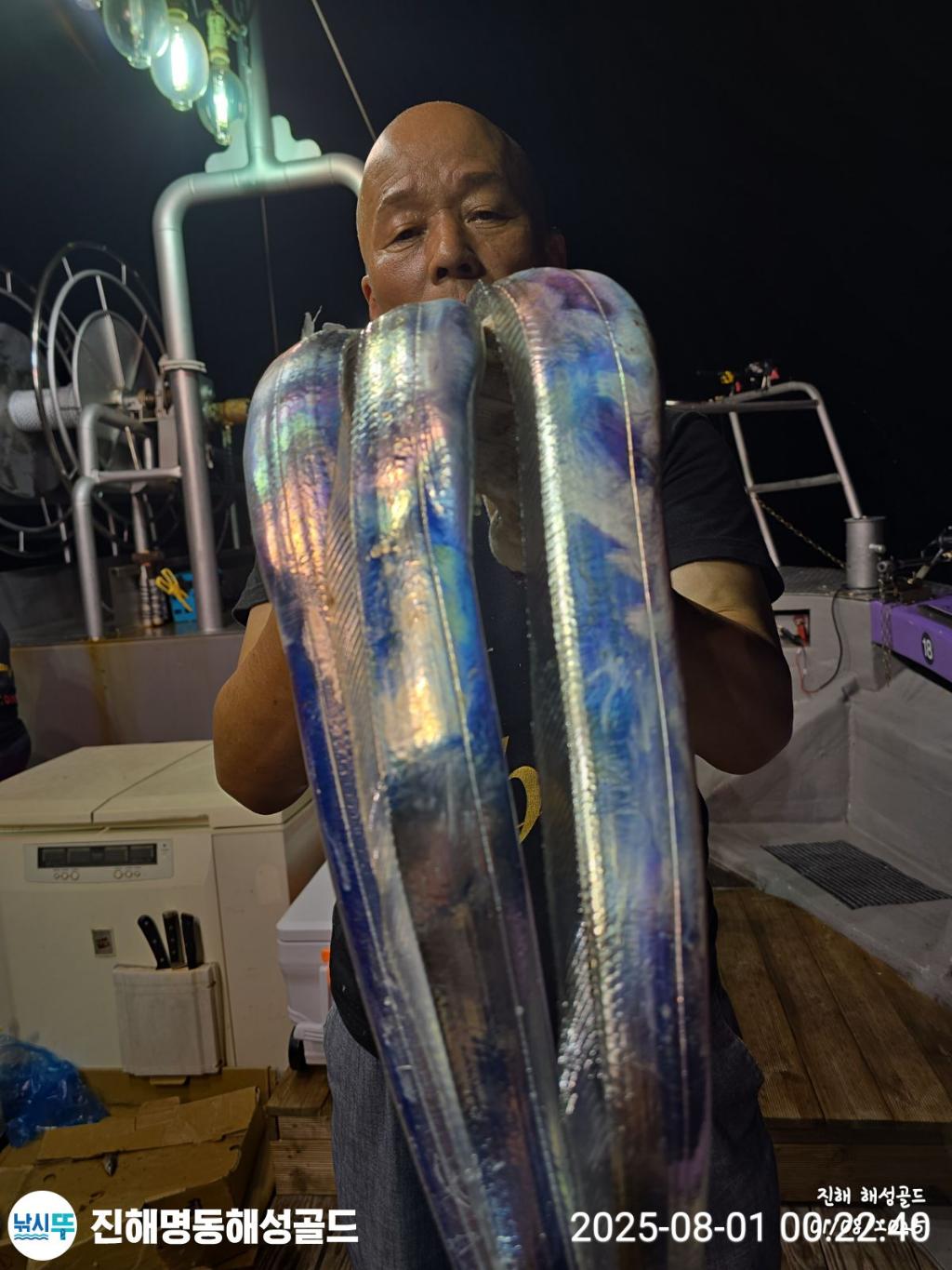 F2736842GL.jpg