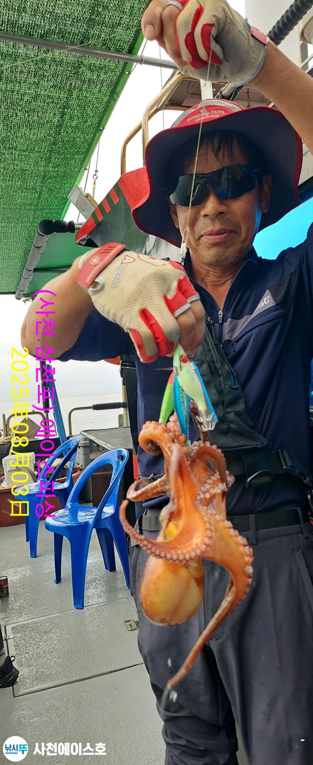 F2739824BP.jpg