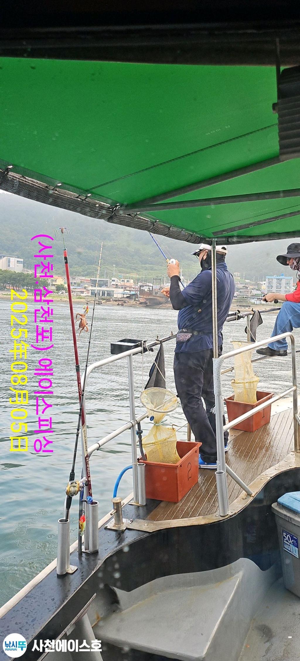 F2740690LW.jpg
